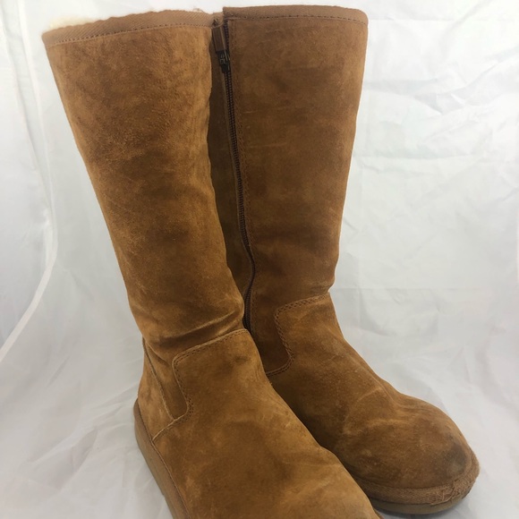 UGG Australia Women’s Size 7 Classic Tall BOOTS - Picture 2 of 8